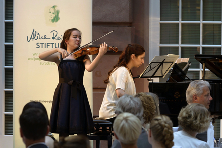 Marika Ikeya - Violine, Karine Gilanyan - Klavier 