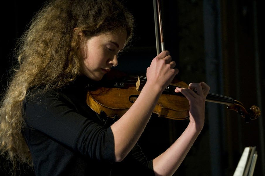 Alma Becker - Violine 