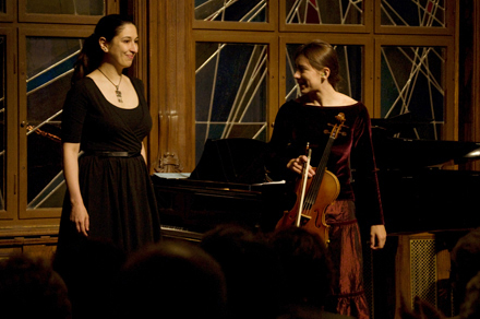 Karine Gilanyan - Klavier, Sophia Hein - Viola