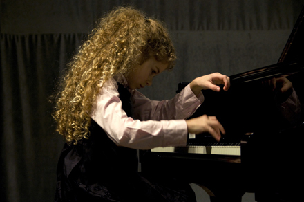 Tabea Antonia Streicher (Klavier)